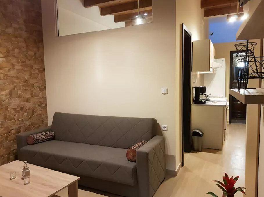 Agora Apartments Ground Floor 基萨莫斯 外观 照片